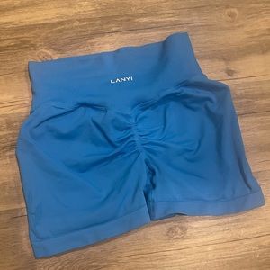 Dfyne Shorts Lanyi Edit